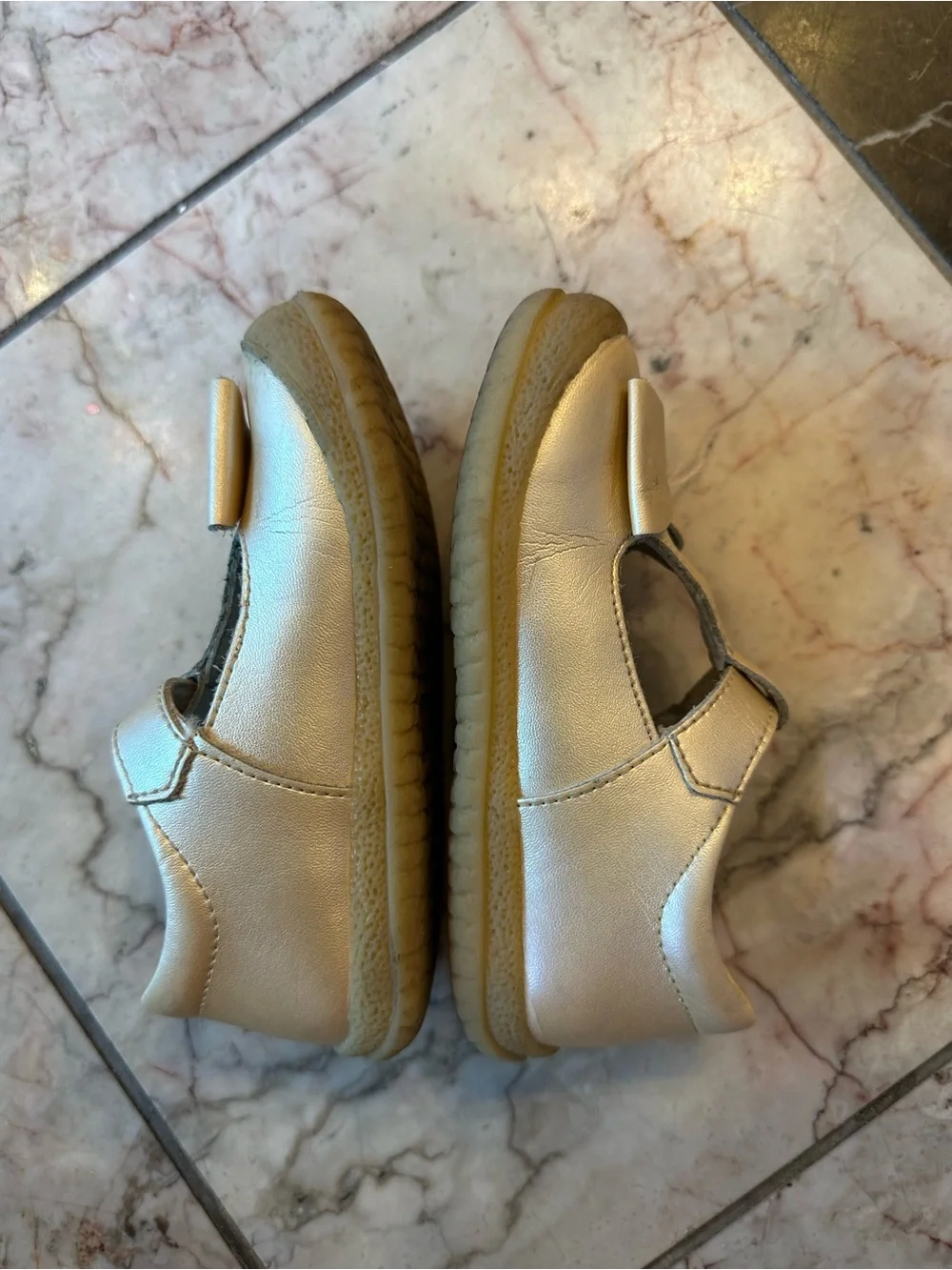 La”Mour Girls' Gold T-Strap Bow Shoes